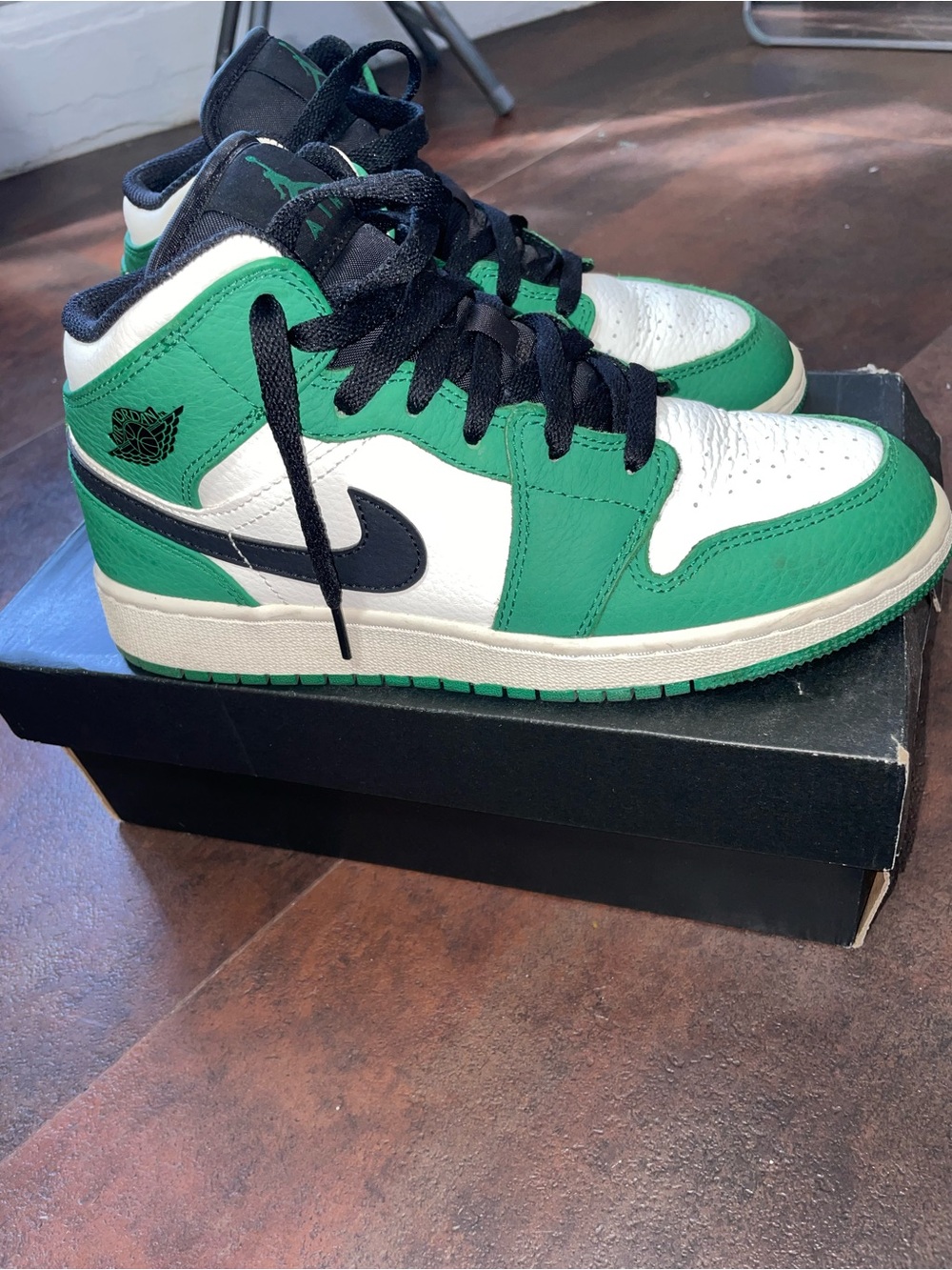 Nike Air Jordan 1 Mid Green/White/Black